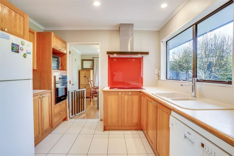 Photo of property in 23 Westlake Drive, Halswell, Christchurch, 8025