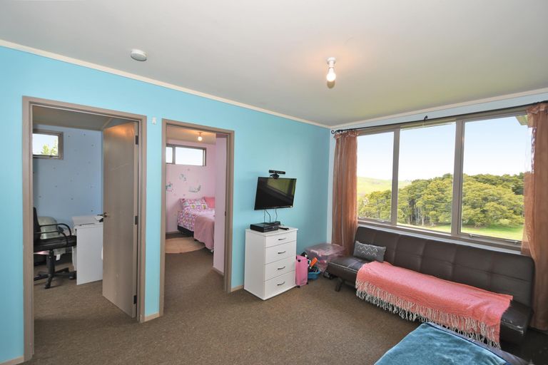 Photo of property in 301 Ranganui Road, Kaiwaka, 0573