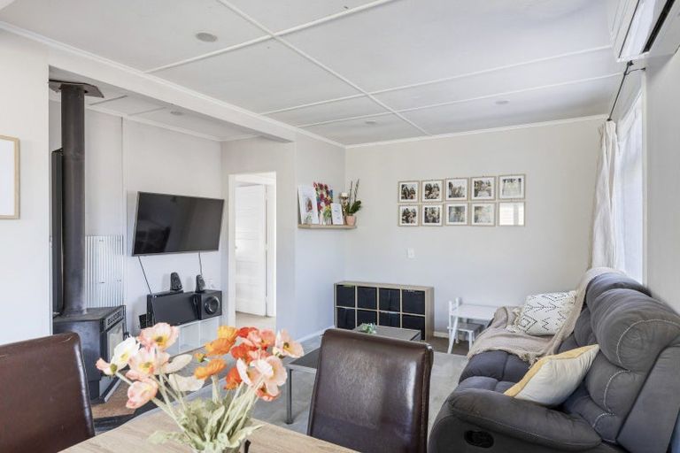 Photo of property in 75b Rata Street, Inglewood, 4330