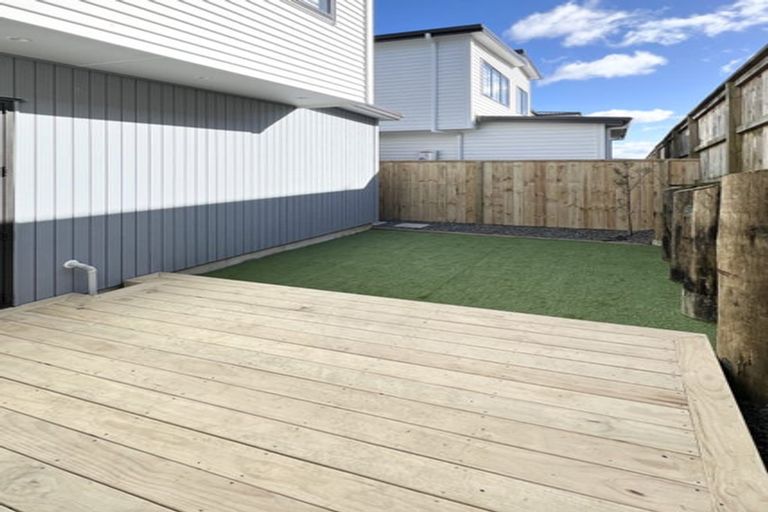 Photo of property in 107c Bond Crescent, Forrest Hill, Auckland, 0620