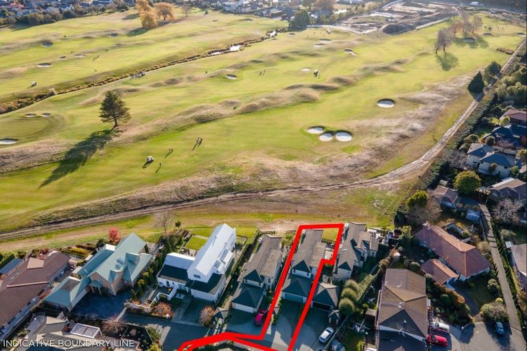 Photo of property in 132 Lake Terrace Road, Burwood, Christchurch, 8061