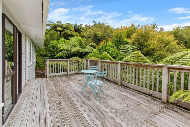 Photo of property in 20 Harbour View Road, Harbour View, Lower Hutt, 5010