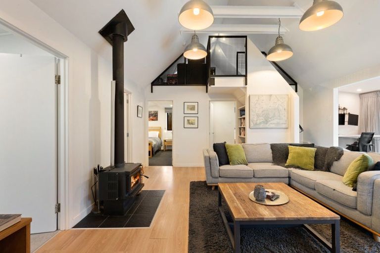 Photo of property in 24 Wiltshire Street, Arrowtown, 9302