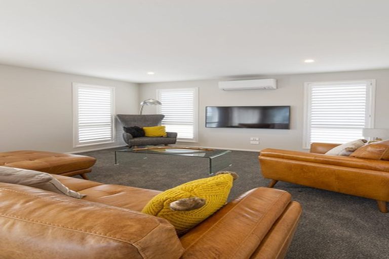 Photo of property in 47 Jonah Lomu Drive, Karaka, 2124