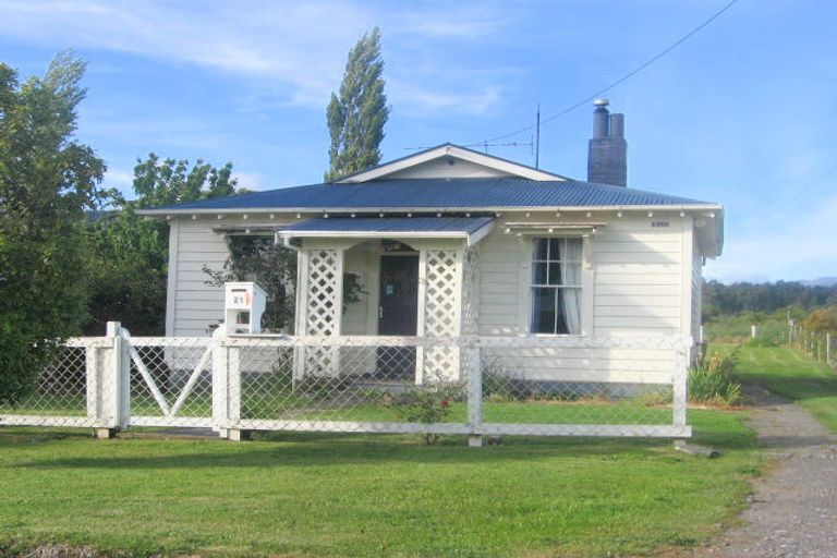 Photo of property in 21 Egmont Street, Ohakune, 4625