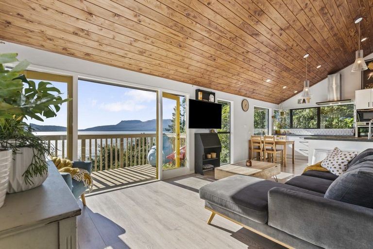 Photo of property in 262 Spencer Road, Lake Tarawera, Rotorua, 3076
