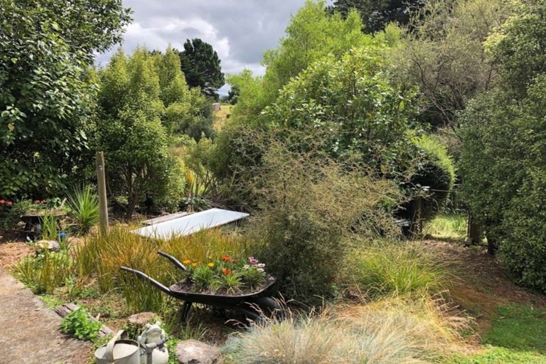 Photo of property in 3 Adolphus Street, Norsewood, 4974