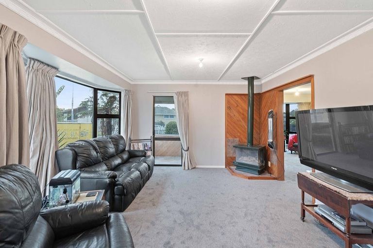 Photo of property in 40 Stanton Crescent, Hoon Hay, Christchurch, 8025