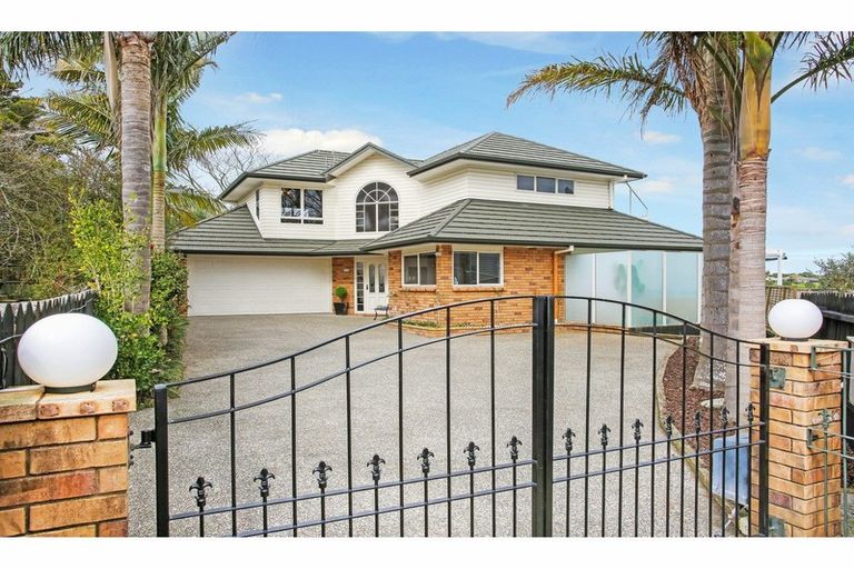 Photo of property in 62a Youngs Road, Papakura, 2110