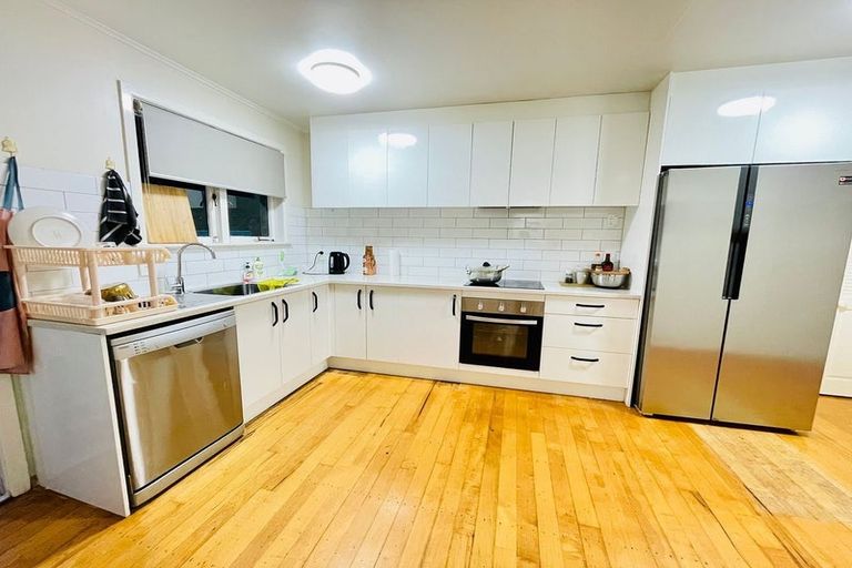 Photo of property in 25 Rosehill Drive, Rosehill, Papakura, 2113