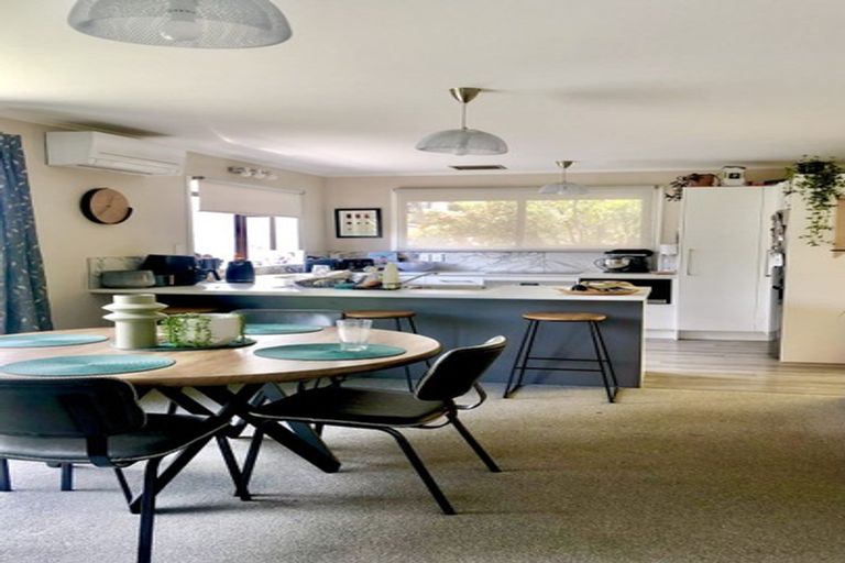 Photo of property in 17 The Drive, Brookfield, Tauranga, 3110