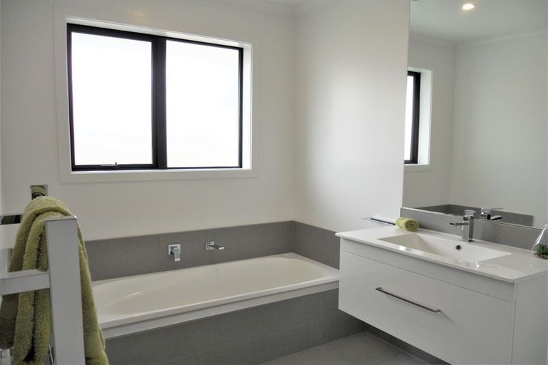 Photo of property in 14 Kimbrae Drive, Rototuna North, Hamilton, 3210