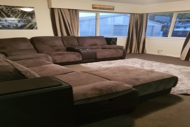 Photo of property in 12 Stirrat Street, Kingswell, Invercargill, 9812