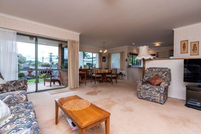Photo of property in 8a Brighton Road, Kensington, Whangarei, 0112
