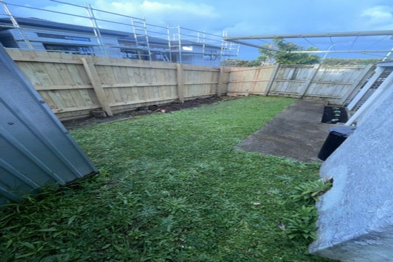 Photo of property in 2 Glenmore Road, Sunnyhills, Auckland, 2010