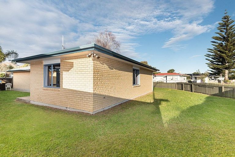 Photo of property in 1 Lambeth Terrace, Mount Maunganui, 3116