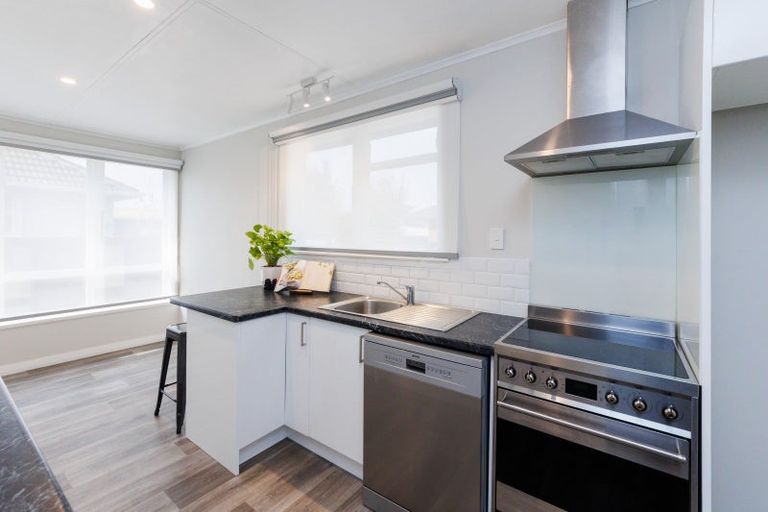 Photo of property in 1 Newbury Street, Awapuni, Palmerston North, 4412