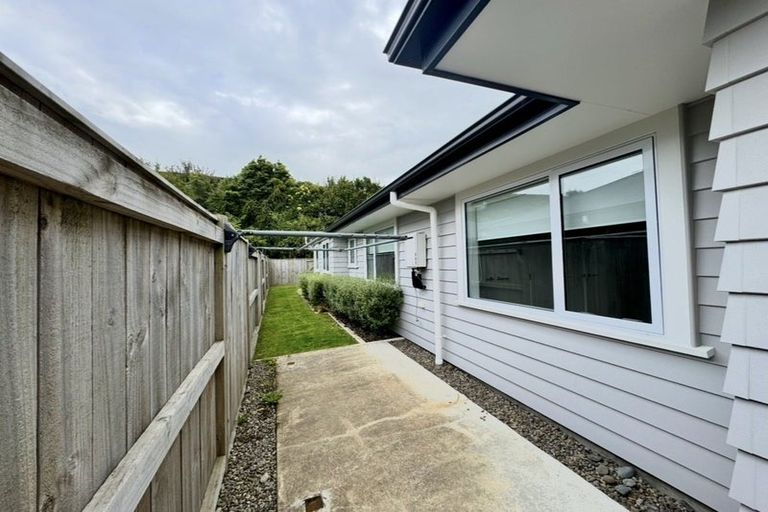 Photo of property in 31 Freedom Drive, Kelvin Grove, Palmerston North, 4414