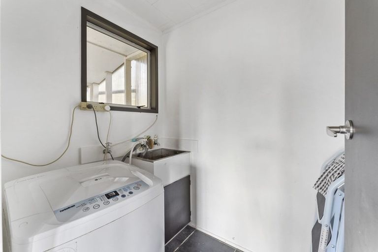 Photo of property in 25 Falstaff Street, Stratford, 4332