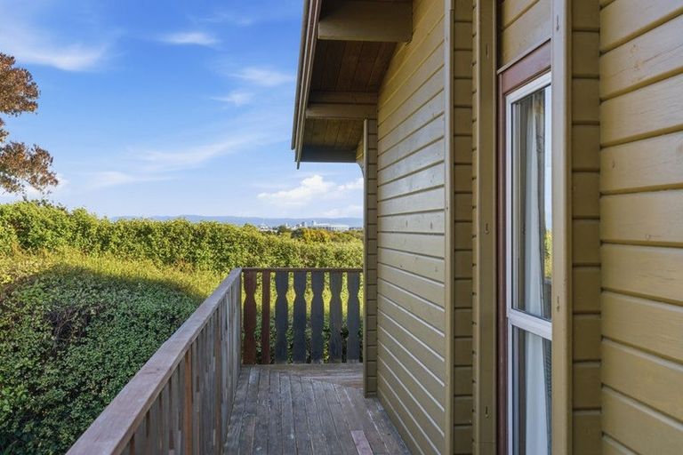 Photo of property in 365 Centaurus Road, Hillsborough, Christchurch, 8022