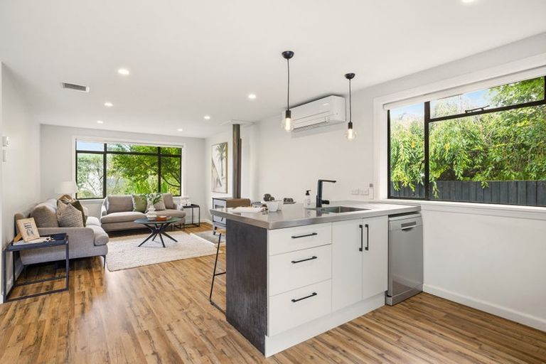 Photo of property in 8 Ardmore Place, Bishopdale, Christchurch, 8053