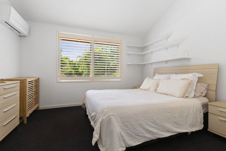 Photo of property in 14 Tiffany Close, Totara Park, Auckland, 2019