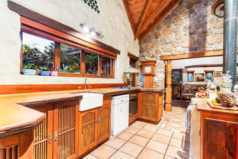 Photo of property in 253 Tangihua Road, Maungakaramea, Whangarei, 0178