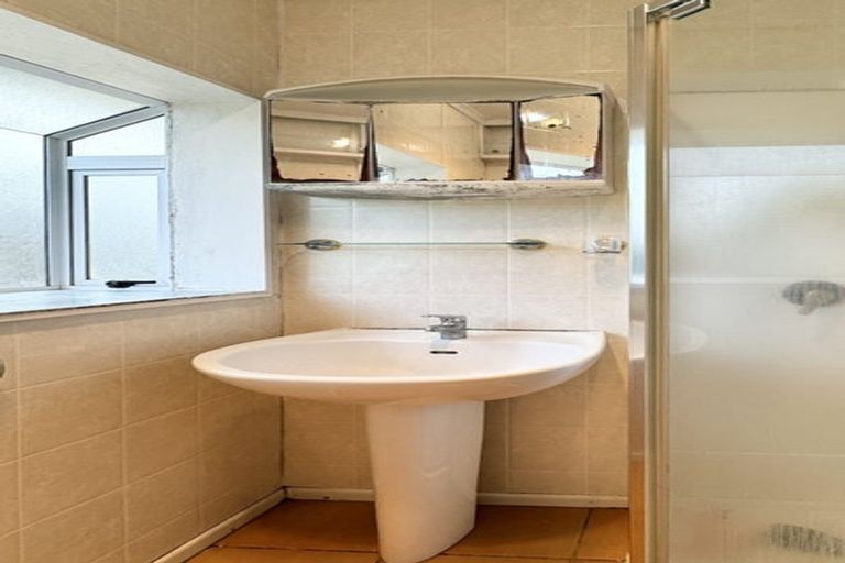 Photo of property in 36 Pooks Road, Ranui, Auckland, 0612