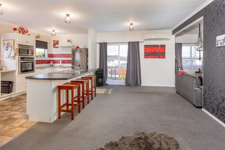 Photo of property in 44 Jellicoe Avenue, Tuakau, 2121