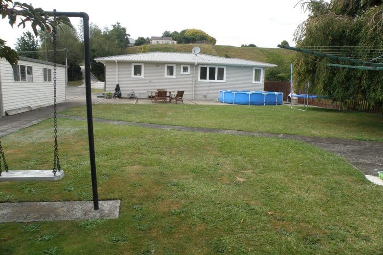 Photo of property in 20 Church Street, Tirau, 3410