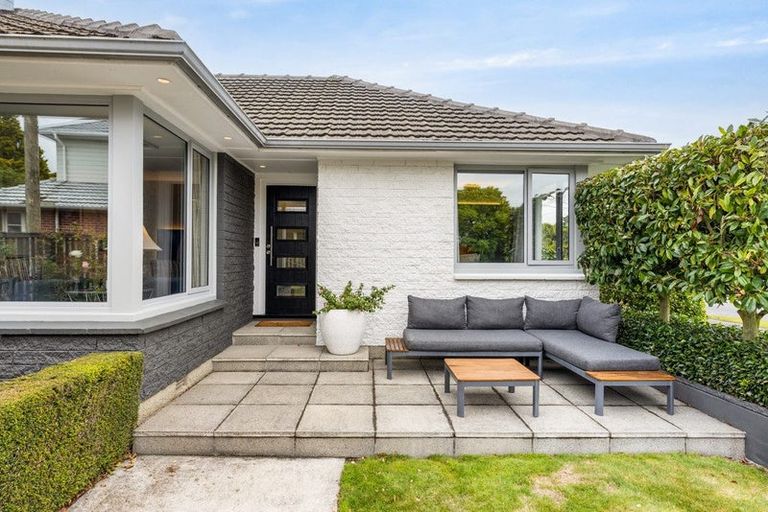 Photo of property in 10 Reynolds Avenue, Bishopdale, Christchurch, 8053