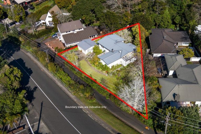 Photo of property in 85 Cockle Bay Road, Cockle Bay, Auckland, 2014
