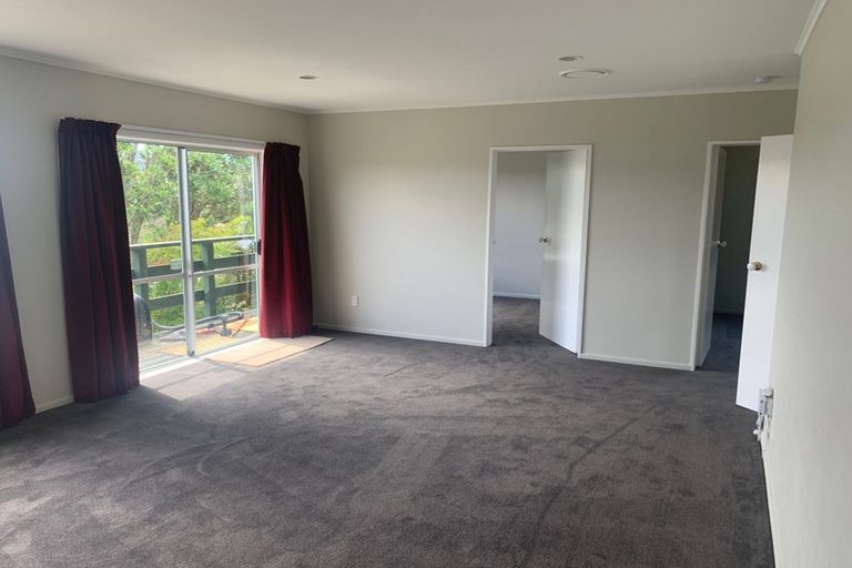 Photo of property in 2/236 Helston Road, Paparangi, Wellington, 6037