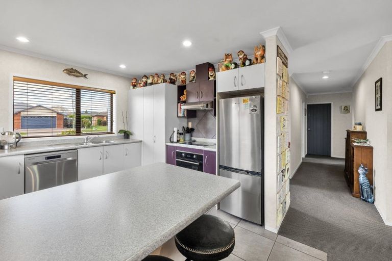 Photo of property in 11 Frame Place, Owhata, Rotorua, 3010