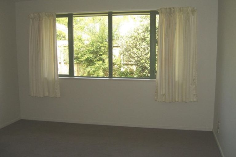 Photo of property in 43 Earnslaw Crescent, Bryndwr, Christchurch, 8053