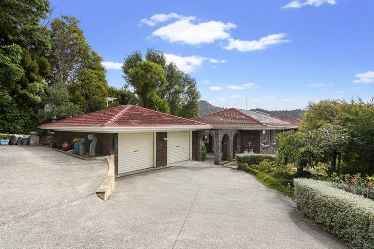 Photo of property in 267 Forest Hill Road, Waiatarua, Auckland, 0612