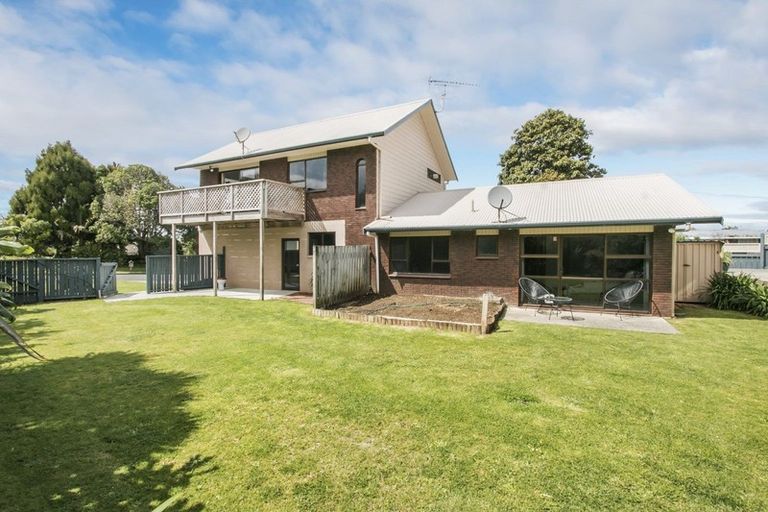 Photo of property in 23 Pohutukawa Drive, Athenree, Katikati, 3177