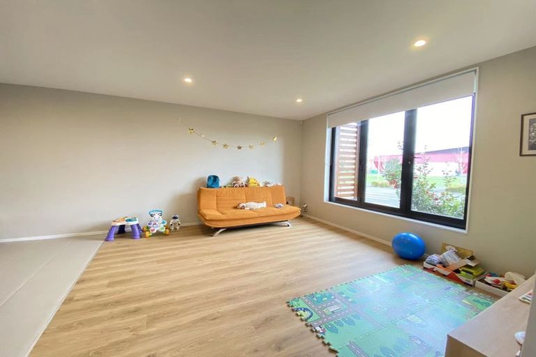 Photo of property in 56 Squadron Drive, Hobsonville, Auckland, 0616