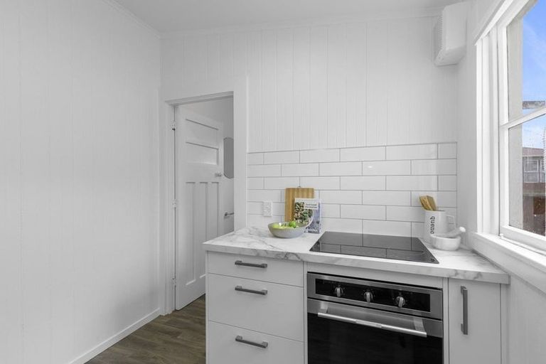 Photo of property in 79 Randwick Crescent, Moera, Lower Hutt, 5010