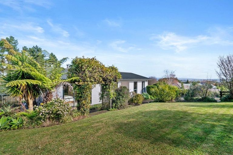 Photo of property in 209 Kaipara Road, Papakura, 2582