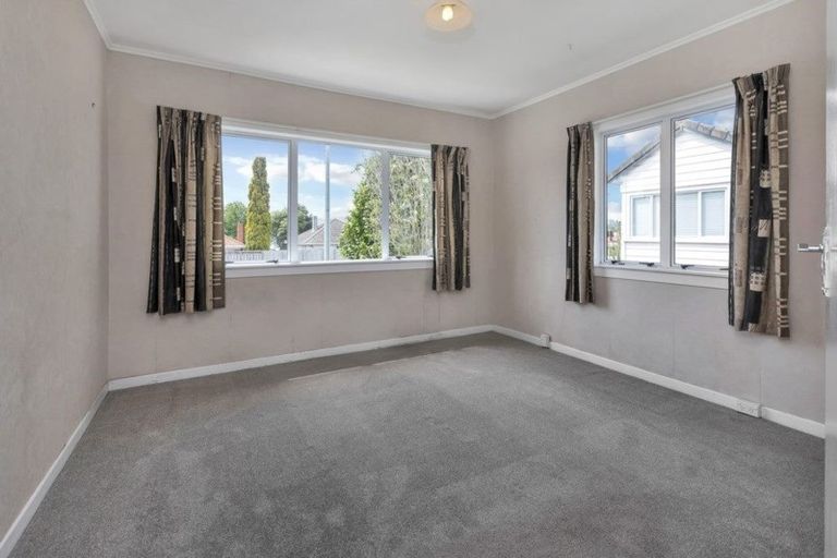 Photo of property in 296 Western Hills Drive, Avenues, Whangarei, 0110