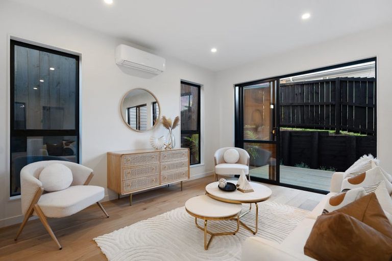 Photo of property in 41b Sunnynook Road, Forrest Hill, Auckland, 0620