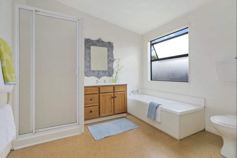 Photo of property in 80a Kings Road, Panmure, Auckland, 1072