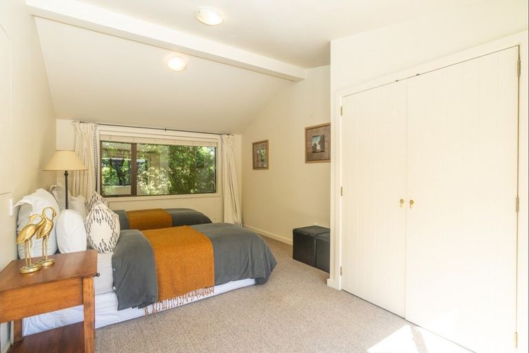 Photo of property in 9 Arrowtown-lake Hayes Road, Lake Hayes, Queenstown, 9371