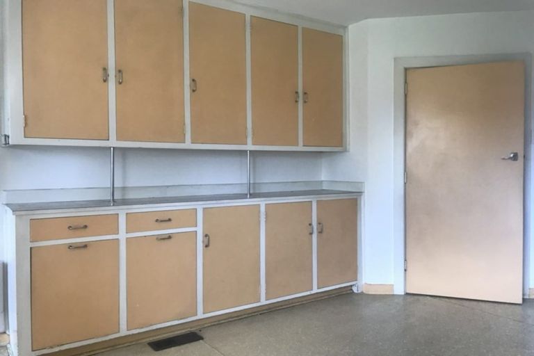 Photo of property in 114 Blenheim Road, Riccarton, Christchurch, 8041