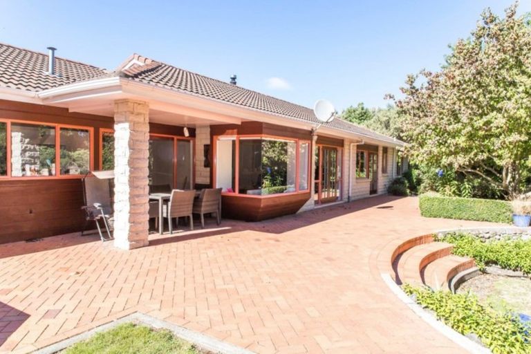 Photo of property in 10 Guinane Street, Dannevirke, 4930