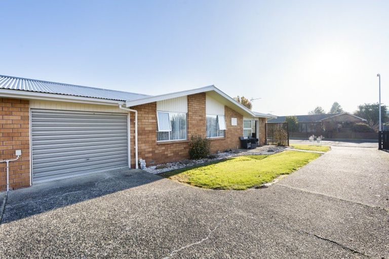 Photo of property in 8a Rowan Place, Mosgiel, 9024