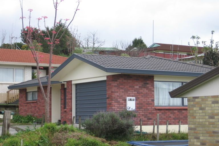 Photo of property in 3b Dunrobbin Place, Gate Pa, Tauranga, 3112