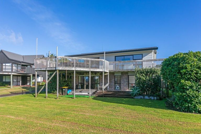 Photo of property in 3 Kon Tiki Road, Whiritoa, Whangamata, 3691