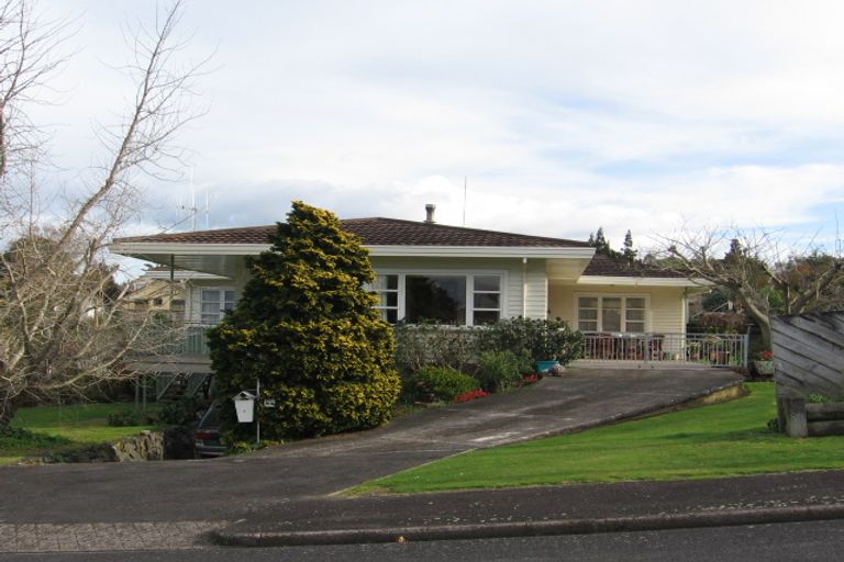 Photo of property in 1 Bollard Street, Maeroa, Hamilton, 3200